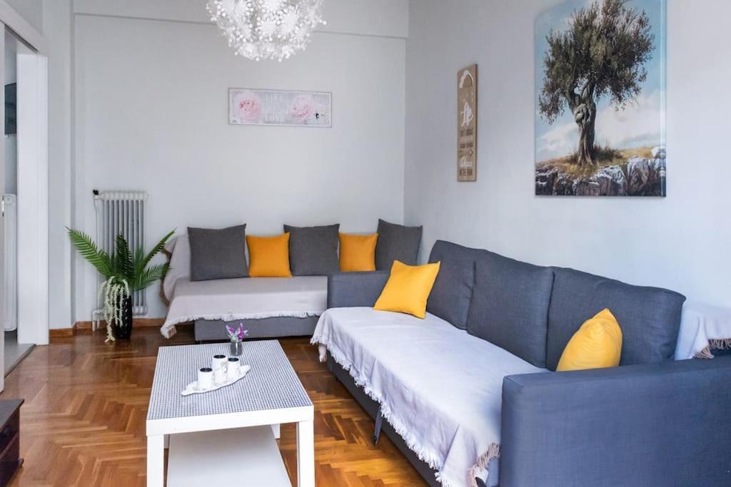 Cozy Airbnb Room In Афины Экстерьер фото